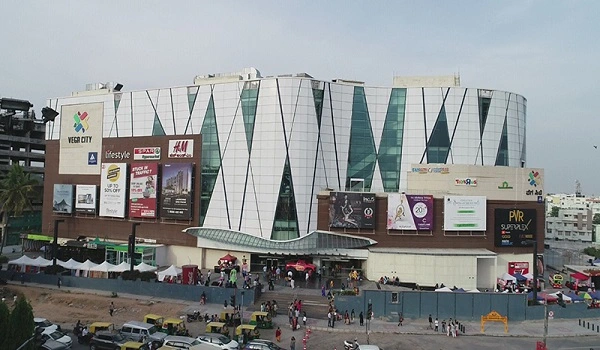 Featured Image of Vega City Mall